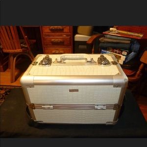 Sephora Professional Train Hard Case. Makeup case